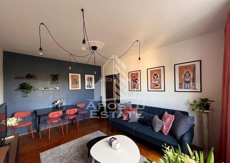 Apartament 3 camere,etaj intermediar,zona Gh Lazar Apartament 3 camere,etaj intermediar,zona Gh Lazar