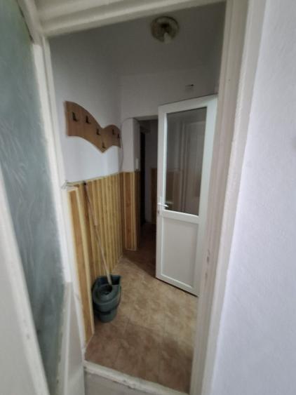 Va ofer spre achizitie un apartament sub pret de garsoniera 2 camere et 2/4 Bahn - 5