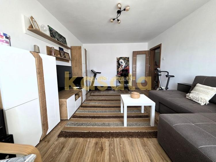 Apartament 3 camere, 81 mp, renovat 2019 - spațios, luminos