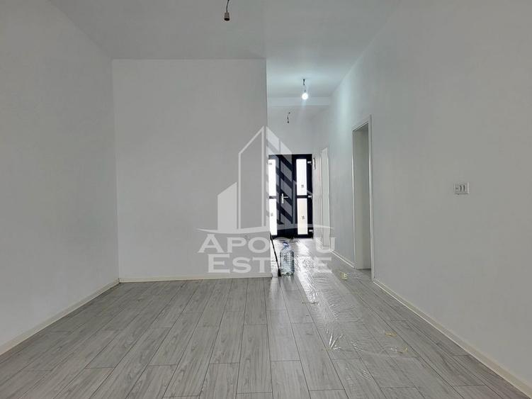 1/2 Duplex pe parter, cu 3 camere si 2 bai, Sag - 11
