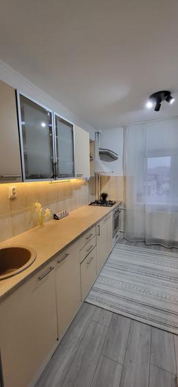 Mall Vitan, garsoniera, moderna, spatioasa, bloc mixt, libera - 11