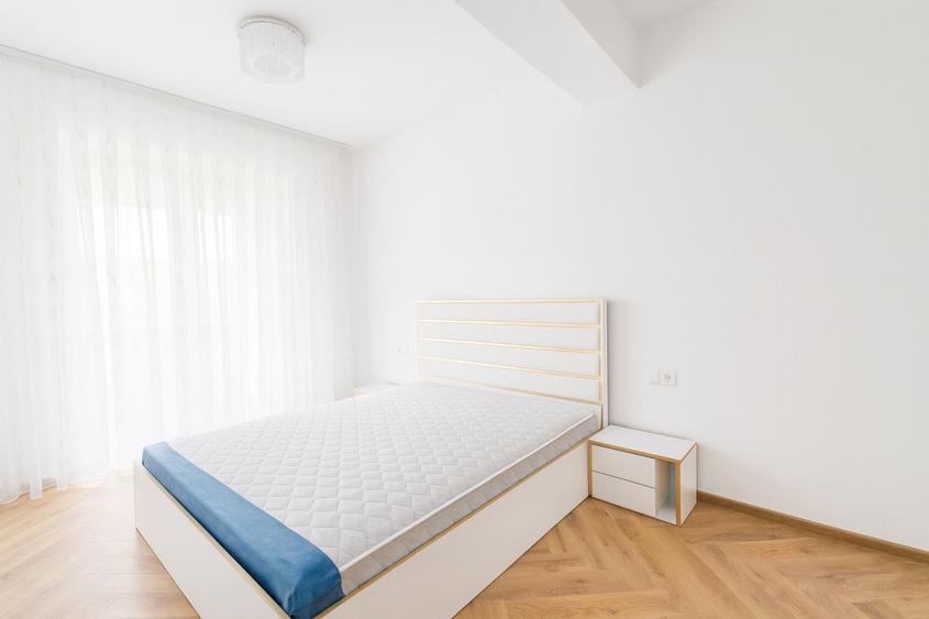 Apartament 3 camere - 2 bai - et. 1 - Lux - zona Centrala - Mall - 4