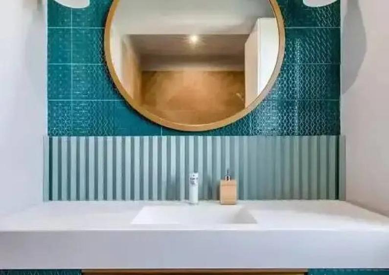 Cartier LUX de case individuale cu camara si 2 parcari - 14