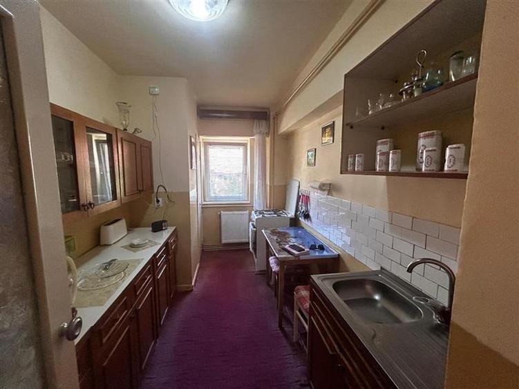 Apartament cu 2 camere decomandat în Luncă