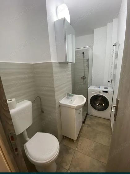 Garsonieră decomandată în Nufărul
