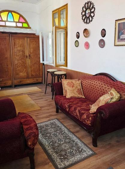 Casă cu 4 camere cu Teren 1500 Mp în Satchinez