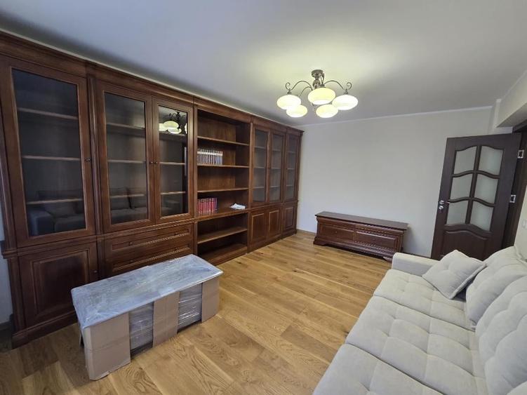 Apartament cu 4 camere, mobilat în Tolstoi