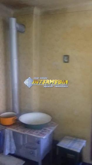 Casă individuală cu 2 camere cu Teren 2000 Mp în Galda de Sus