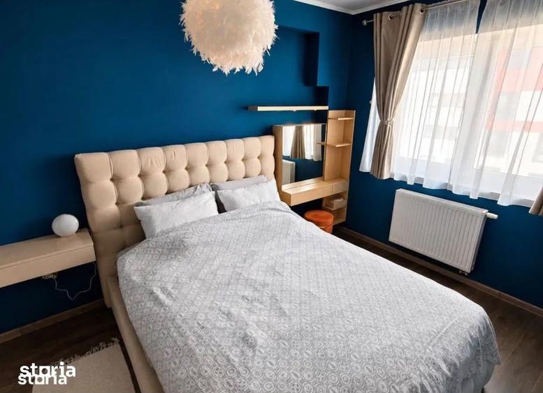 Apartament cu 3 camere, mobilat în Tractorul