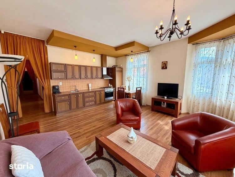 Apartament cu 2 camere decomandat în Centrul Istoric