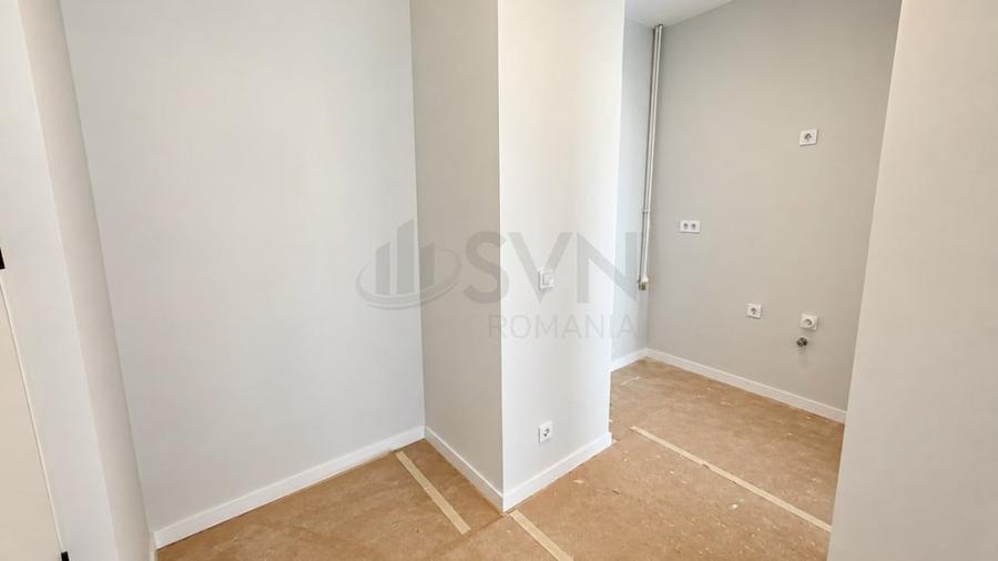 Apartament cu 3 camere decomandat în Băneasa