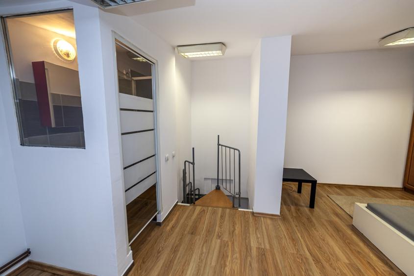 Apartament cu 2 camere decomandat, mobilat în Parcul Carol