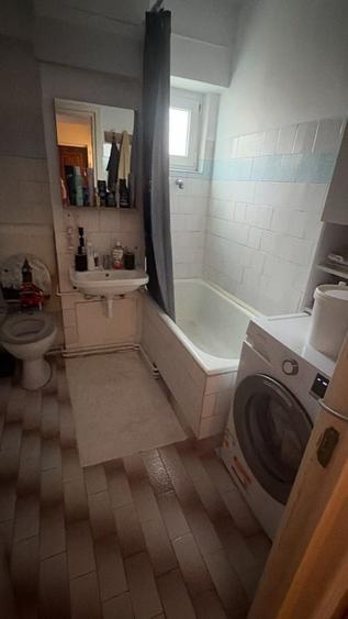 Apartament cu 2 camere decomandat în Drumul Carului