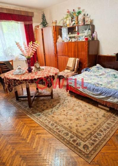 Apartament cu 3 camere decomandat în Tudor