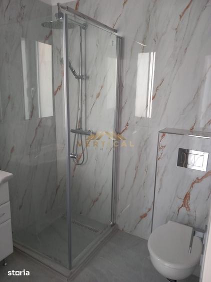 Apartament cu 3 camere în Berceni