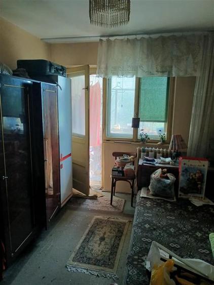Apartament cu 2 camere decomandat în Berceni