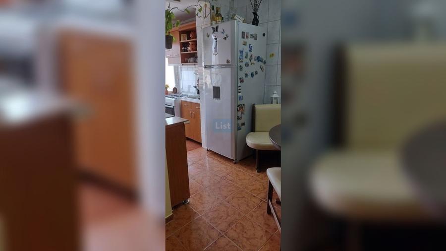 Apartament cu 3 camere semidecomandat, mobilat în Obor
