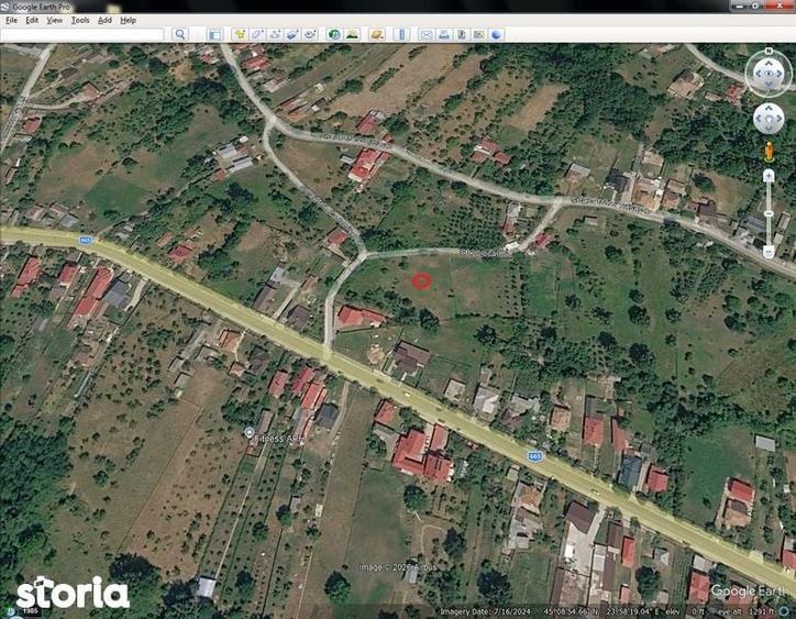 Teren de 1700 mp, în Central