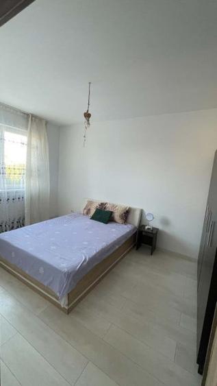 Apartament cu 3 camere decomandat în Giroc