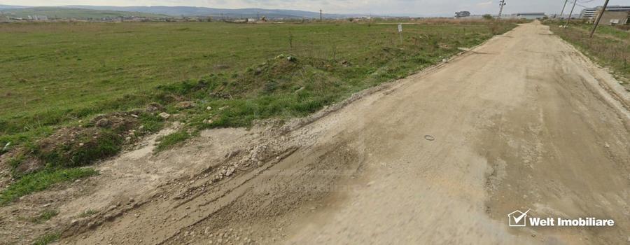 Teren agricol intravilan de 10800 mp, în Iris