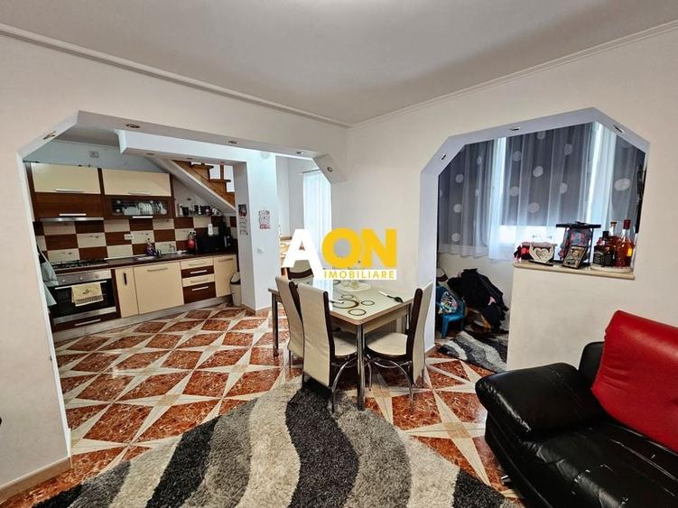Apartament 3 camere, cu scara interioara, et.2, zona Kaufland Cetate - 3