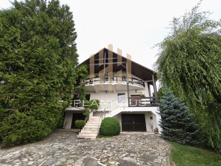 Casă cu piscină și teren de până la 25 ari - în Baia Mare, aproape de to
