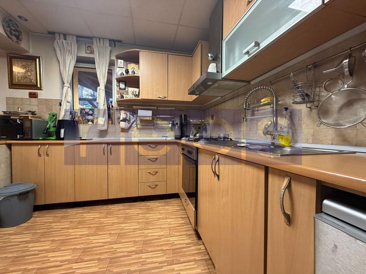 VANARE CASA | 150 MP LOCUIBILI | TEREN 400 MP | PANOURI FOTOVOLTAICE 8 KW | - 4