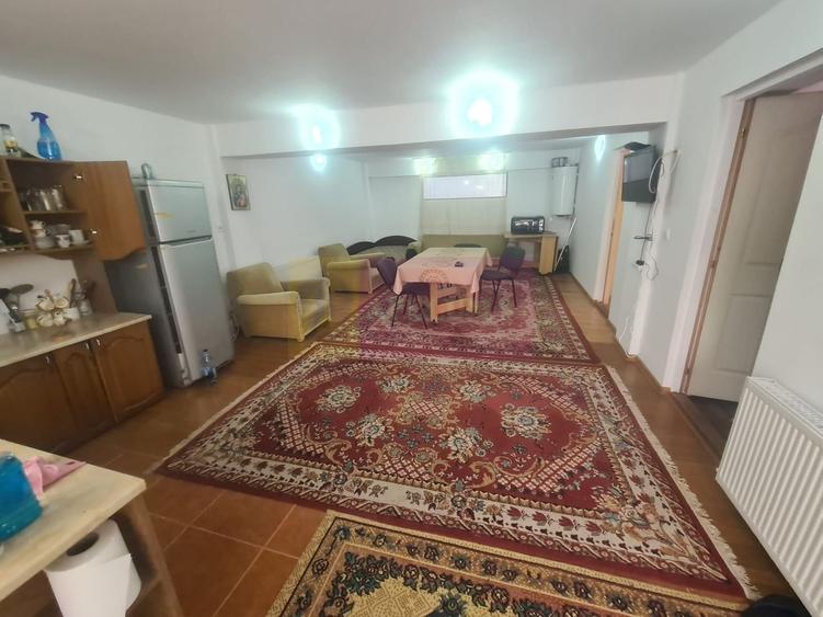 Pensiune de vanzare in Azuga - 21