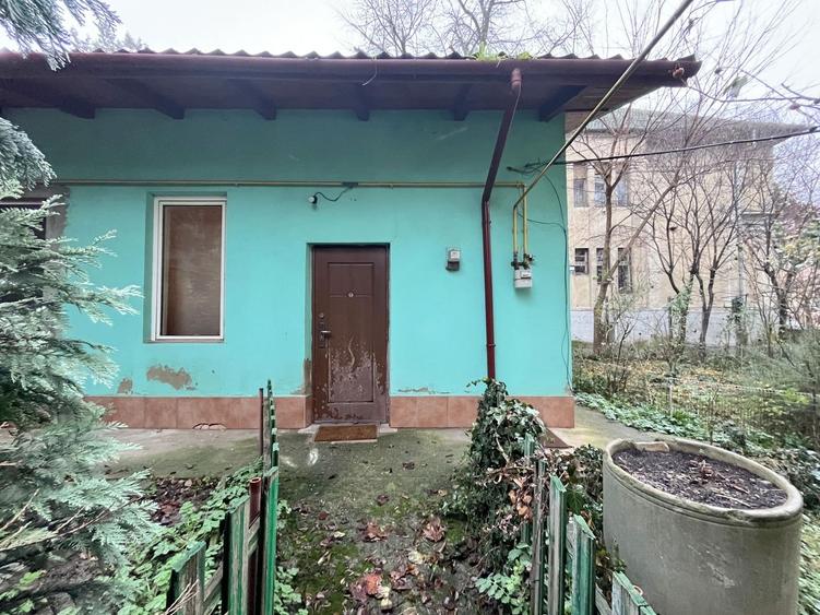 Casa cu curte comună, zonă istorică ultracentrală - 1