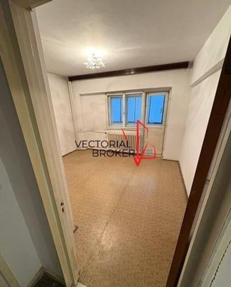 Apartament et.3, la intrarea Parcul Doamna Ghica, vedere spre parc - 8