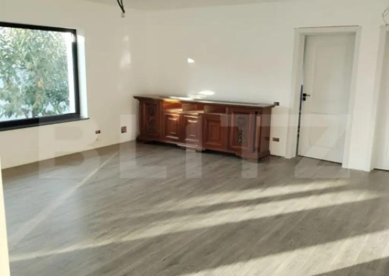 Casa parter, 90 mp, 1000 mp teren, zona Albesti - 1