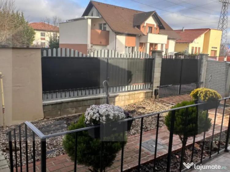 Casa spa?ioasa, de vanzare, cu 4 camere, 120 mp, zona Sel - 4