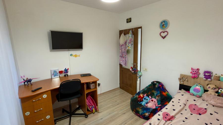 Apartament 3 camere Militari Lujerului, etaj 1, decomandat, 91 mp ! - 12