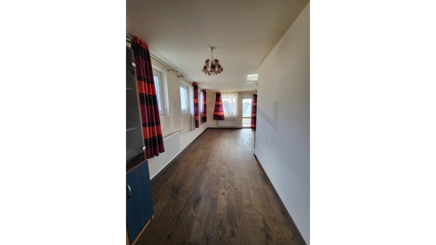 REV2005300 Casa - Otopeni - Mc Donalds - 8