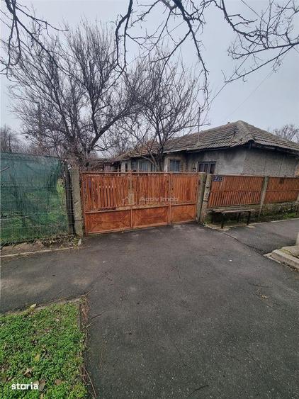 Casa si TEREN str Fratii Golesti 309 mp Alexandria - 1