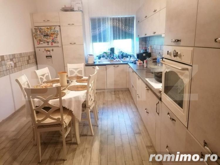 Casa cu arhitectura deosebita, iaz, panouri solare, 370mp, zona Adancata - 2
