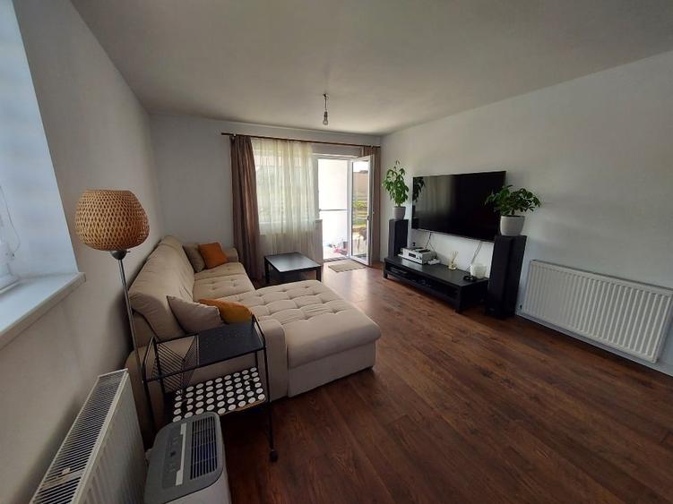 Casa moderna, spatioasa, ideala pentru familie numeroasa - 4