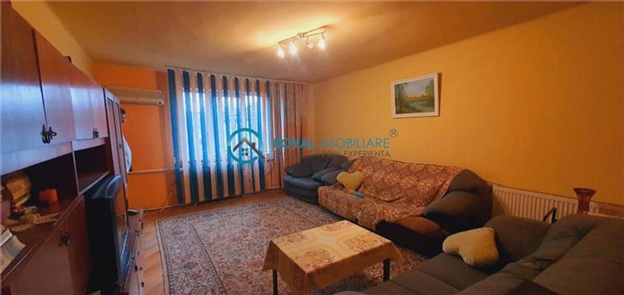 Royal Imobiliare - Vanzare Casa in zona Sud - 4