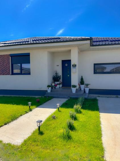 CASA INDIVIDUALA-4 CAMERE-SOS. PIPERA-TUNARI,COMISION 0% - 2