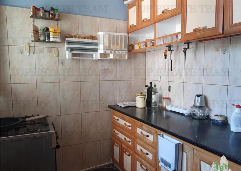 Spatiu extins central Liceul Mircea si Mare Constanta - 7