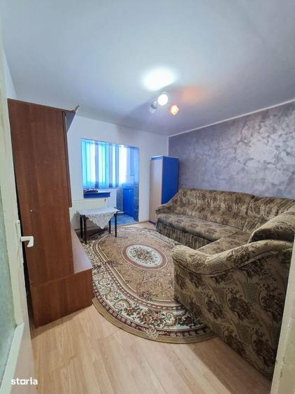 De vanzare apartament cu 2 camere, zona Episcopiei, 49.000 euro - 2