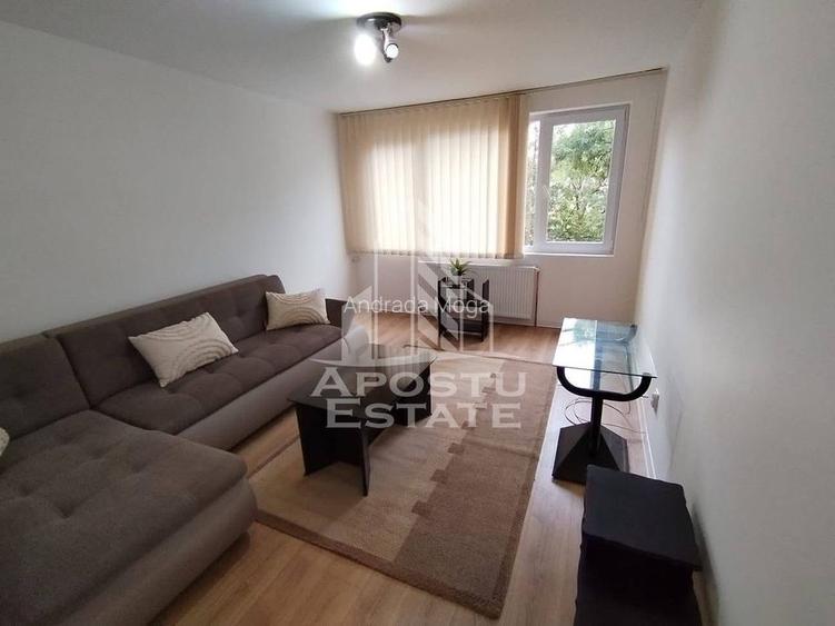 Apartament 2 camere, zona Circumvalatiunii
