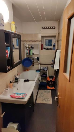 Parcul Sebastian,bl.1988,p/8,decomandat,2 bai,geam la baie,loc parcare,Amenajat - 5