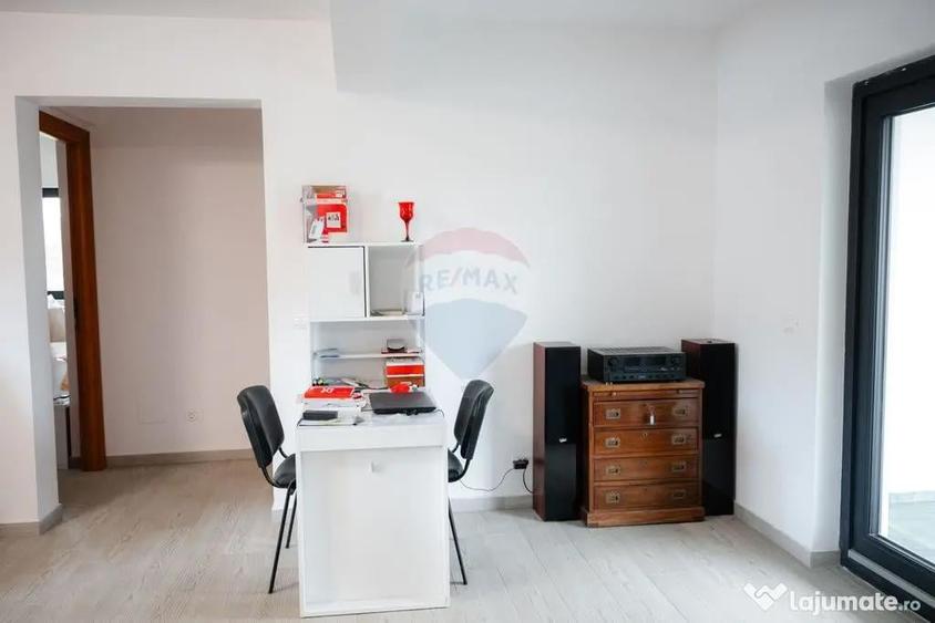 Casa / Vila cu 5 camere de vanzare - 5