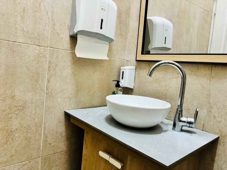 Imobil / Spatiu  Comercial  Individual de Vânzare - 10