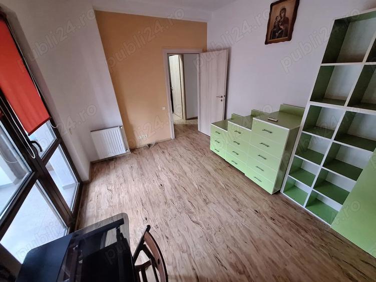 3 camere de inchiriat - 4