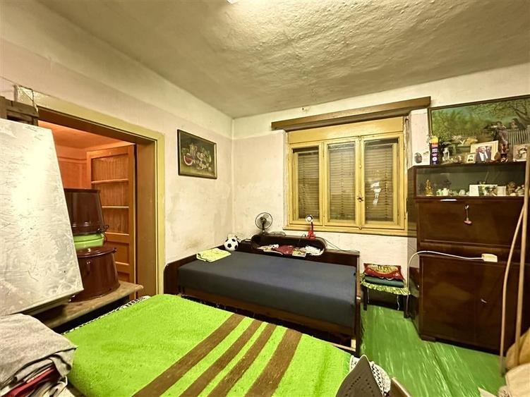 Casa cu  3 camere. Zimandul Nou. - 3