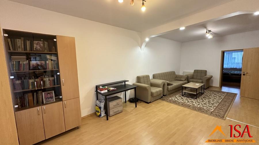 Casă individuală + spațiu birou separat | Curte 800 mp | ȘELIMBĂR - 5