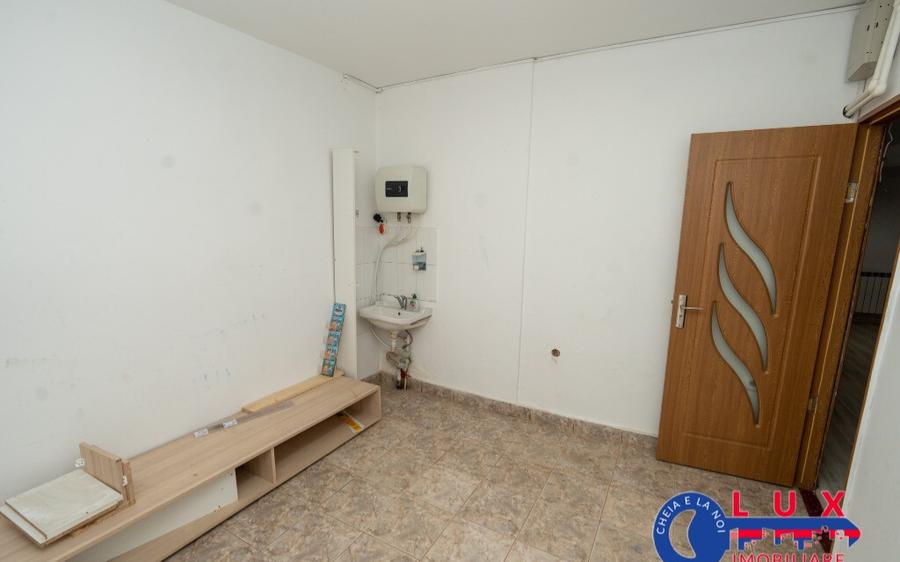 ID 6104 Spatiu comercial de vanzare *Piata Noua - 15