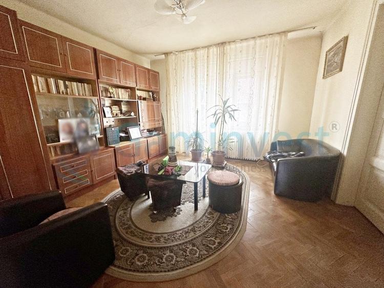 Casa cu 3 apartamente individuale de vanzare, 2 min de Sirul Canonicilor, Oradea - 2